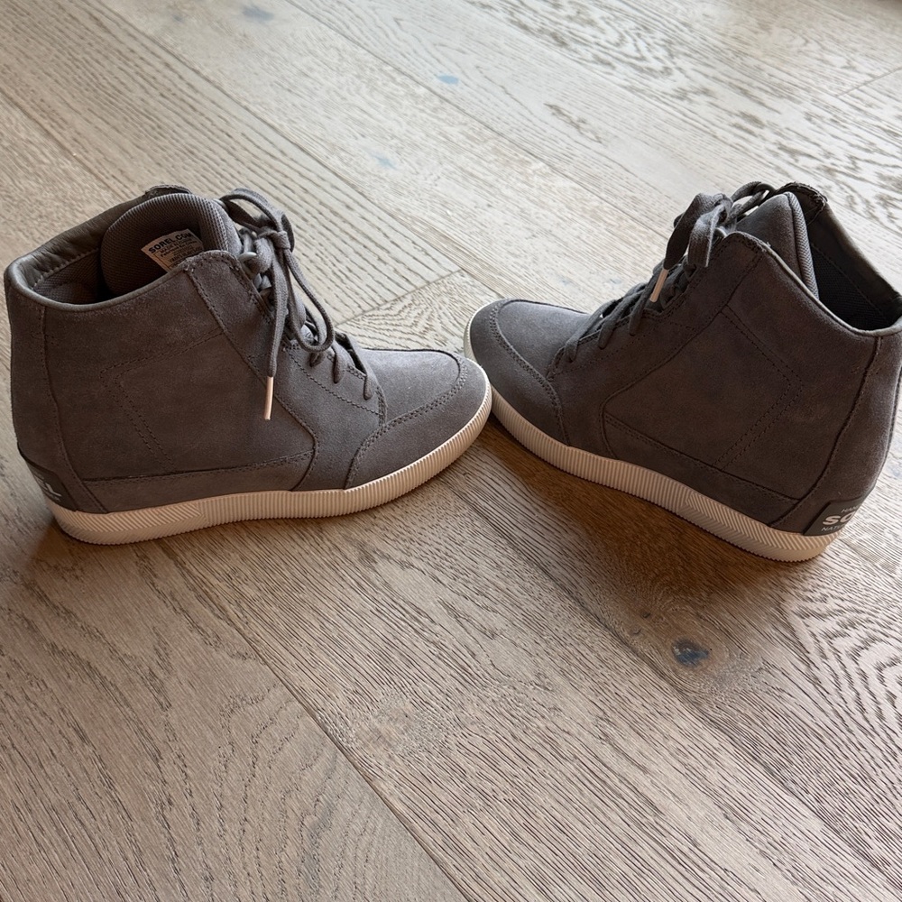 EUC Sorel “Out and About II” Wedge High-Top Sneakers (Dark Gray) waterproof (8) - Picture 12 of 13